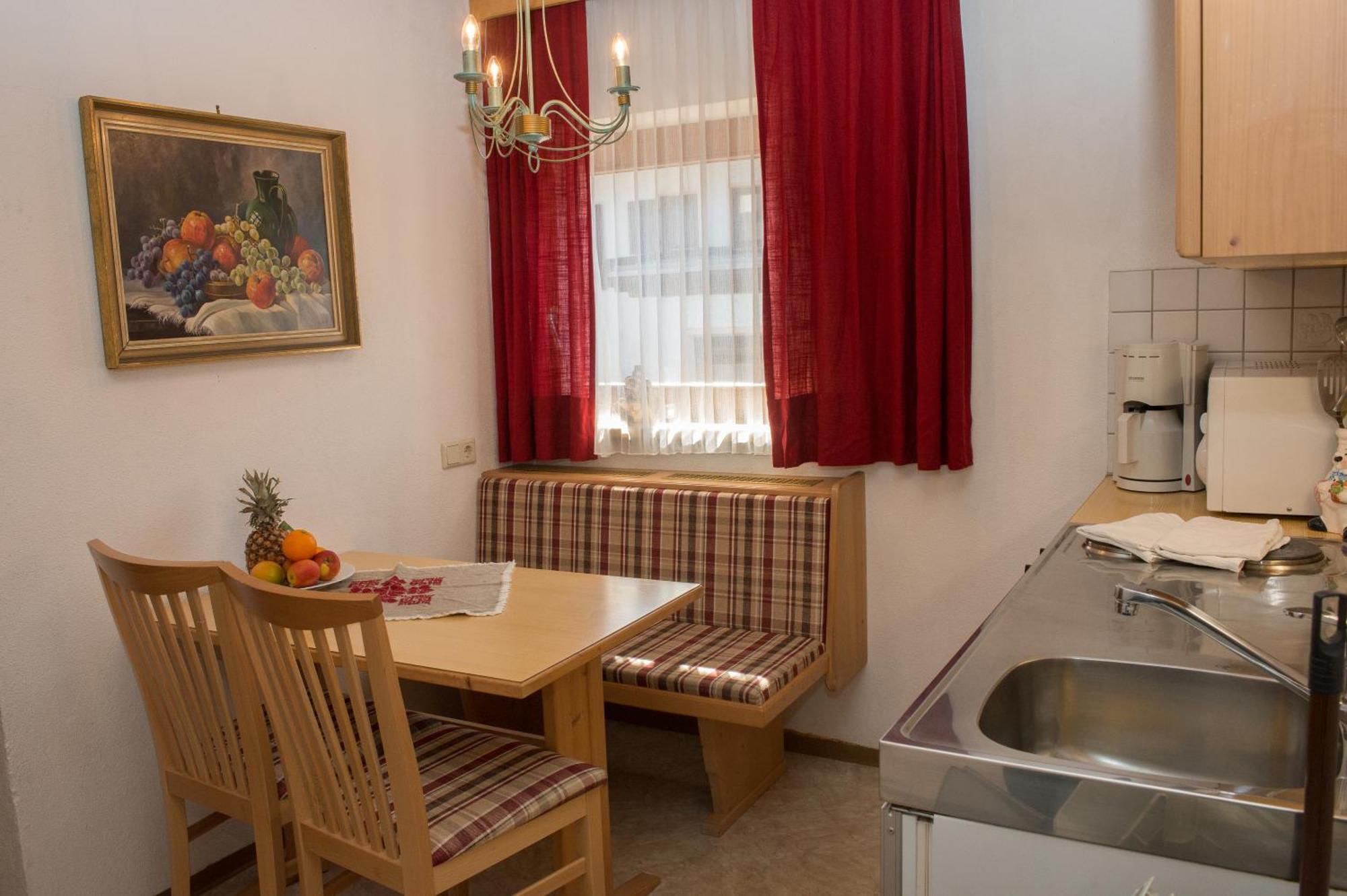 Apartment Krabacher Seefeld in Tirol Oda fotoğraf